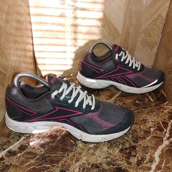 Reebok women's simply tone toning walking shoes size 9.5. 254 - Picture 6 of 10